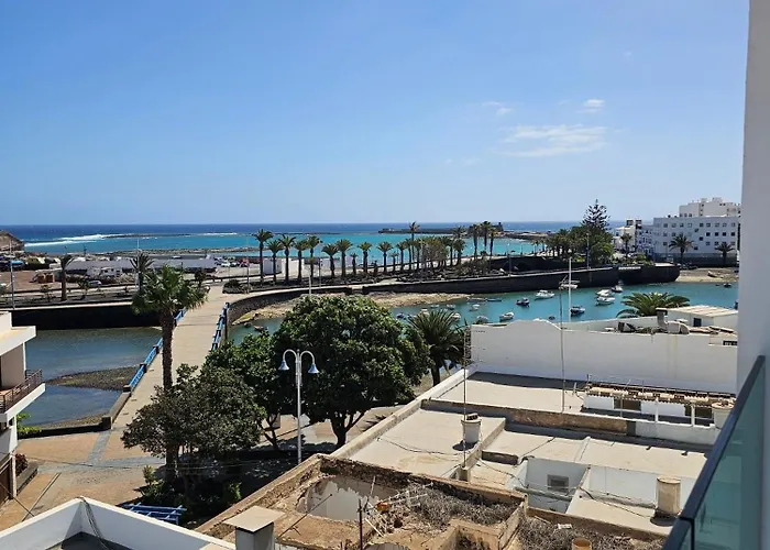 Atico Monarca Ii * Arrecife (Lanzarote)