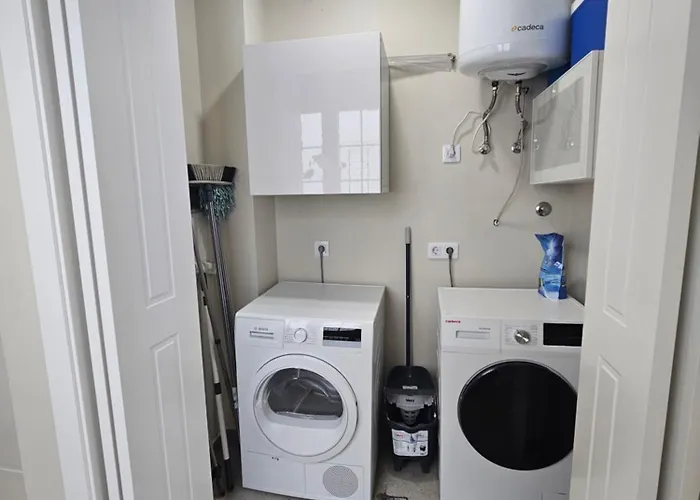 Atico Monarca Ii Apartment *